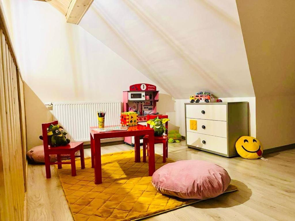 Gorska Cisza - Duzy, Komfortowy, Wyjatkowy Apartament Stronie Śląskie Екстериор снимка